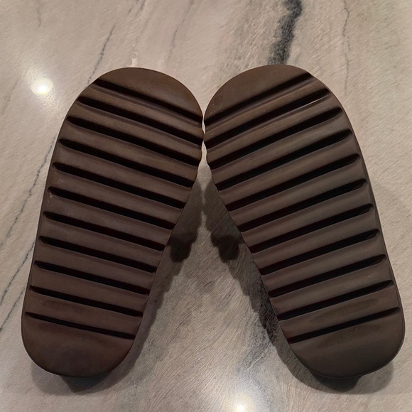 adidas YEEZY slides main image 5